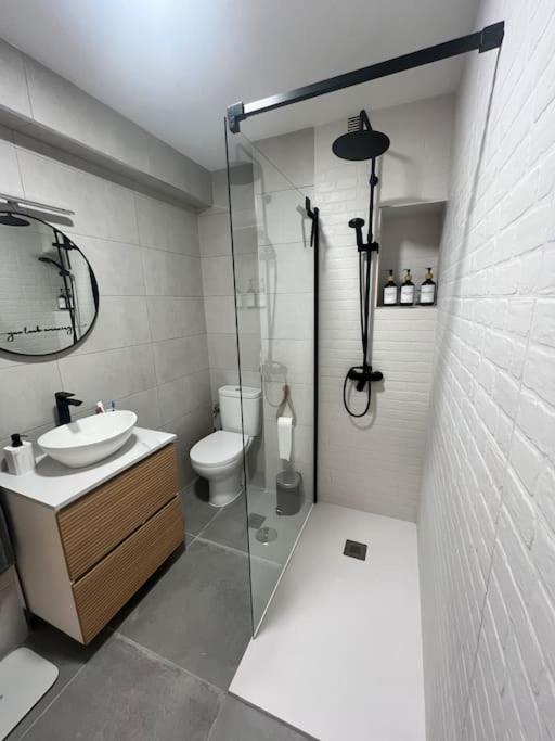 Piso Recien Reformado En El Centro De Santander, Zona Estaciones Apartment Екстериор снимка